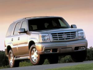Cadillac Escalade 2001 года